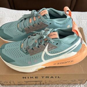 Nike ZoomX Trail Women's Shoes - Teal and Orange